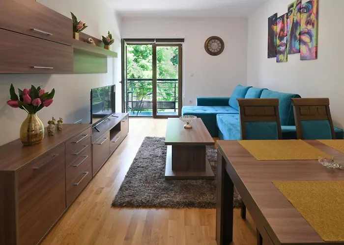 Zova Deluxe Apartment